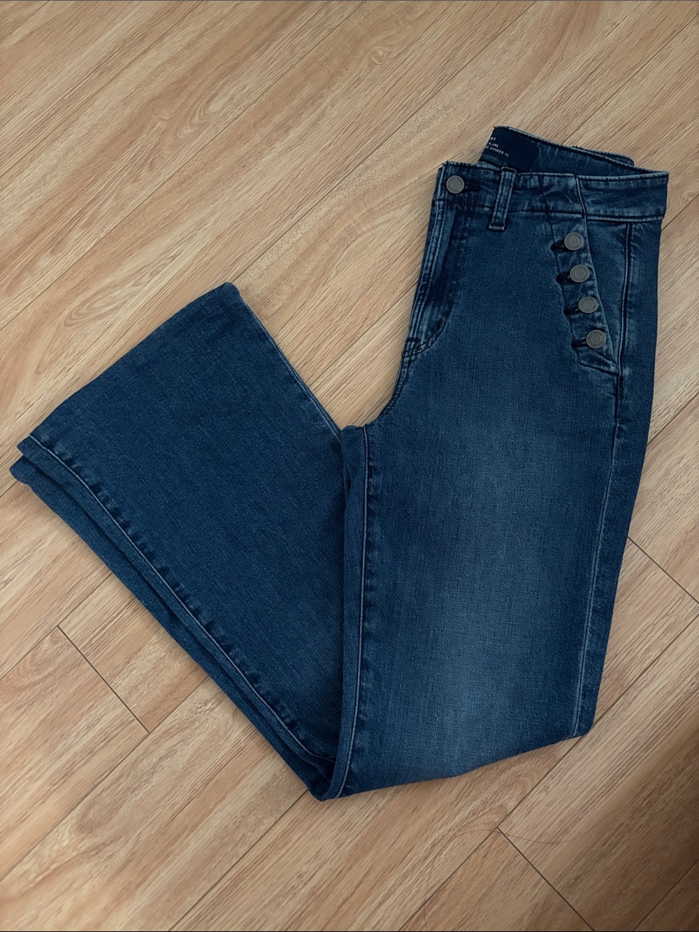 GAP 70s Flare Jeans - Size 4